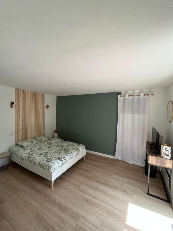 Le Central : Appartement Cosy Et Calme Saint-Germain-de-Joux Exterior photo